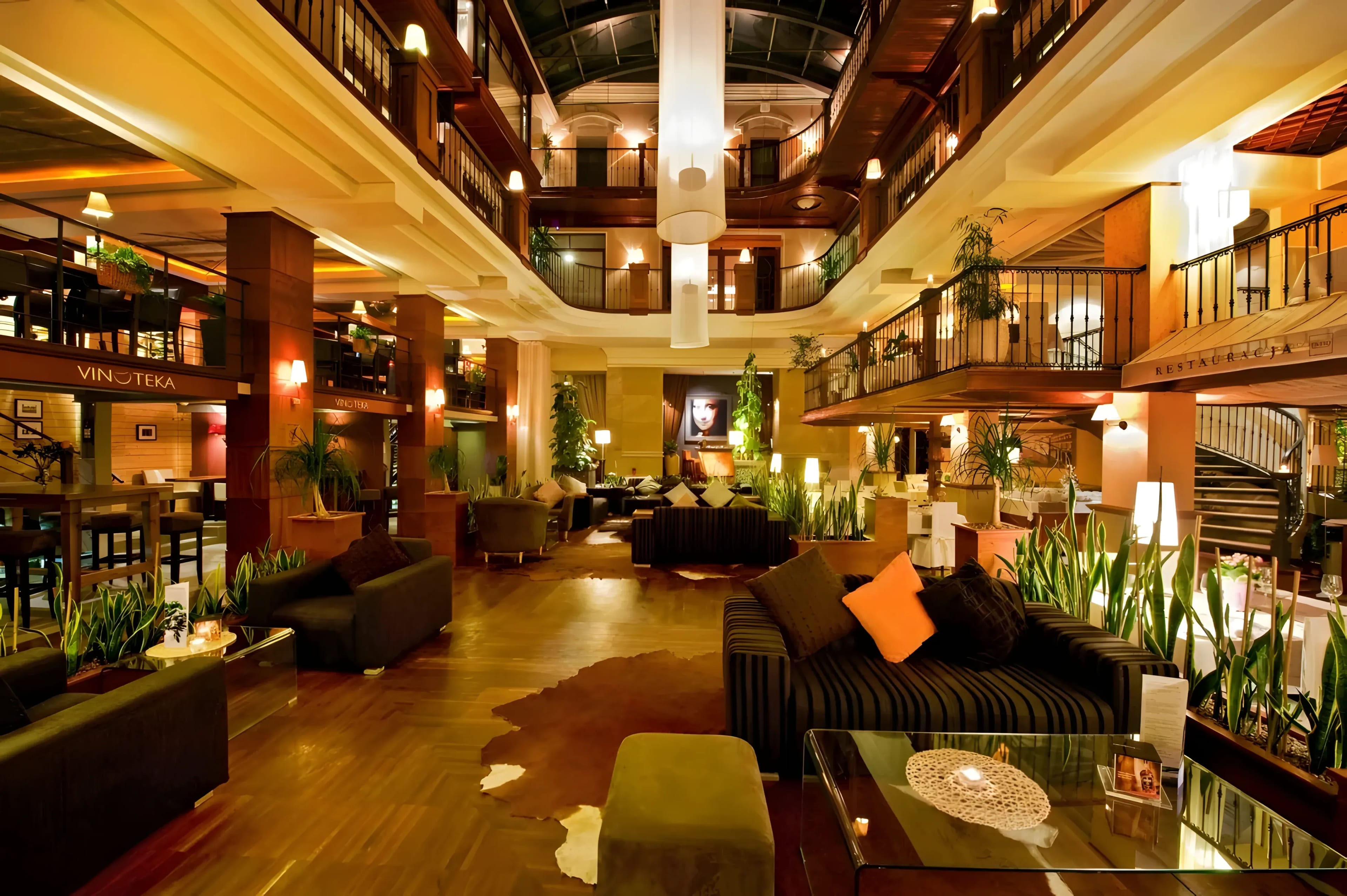 Grand Hotel Rzeszow Lobby