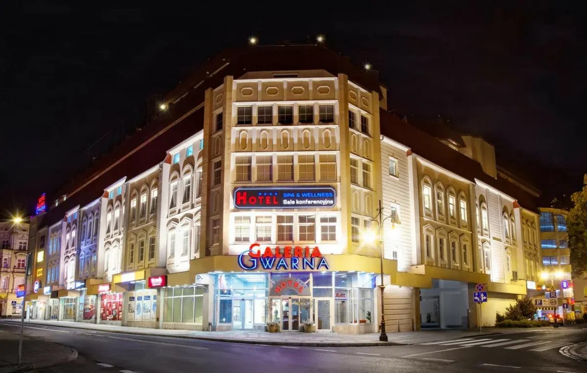 Hotel Gwarna, Legnica